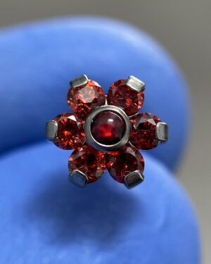 Joya Piercing Floreal / En Titanio Para Oreja