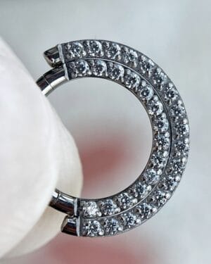 Joya Argolla para piercing en titanio Colombia