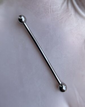 Joya piercing capricornio en titanio perforación industrial oreja