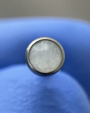 Joya Piercing Luna Blanca / En titanio Para Oreja, Nariz y Boca