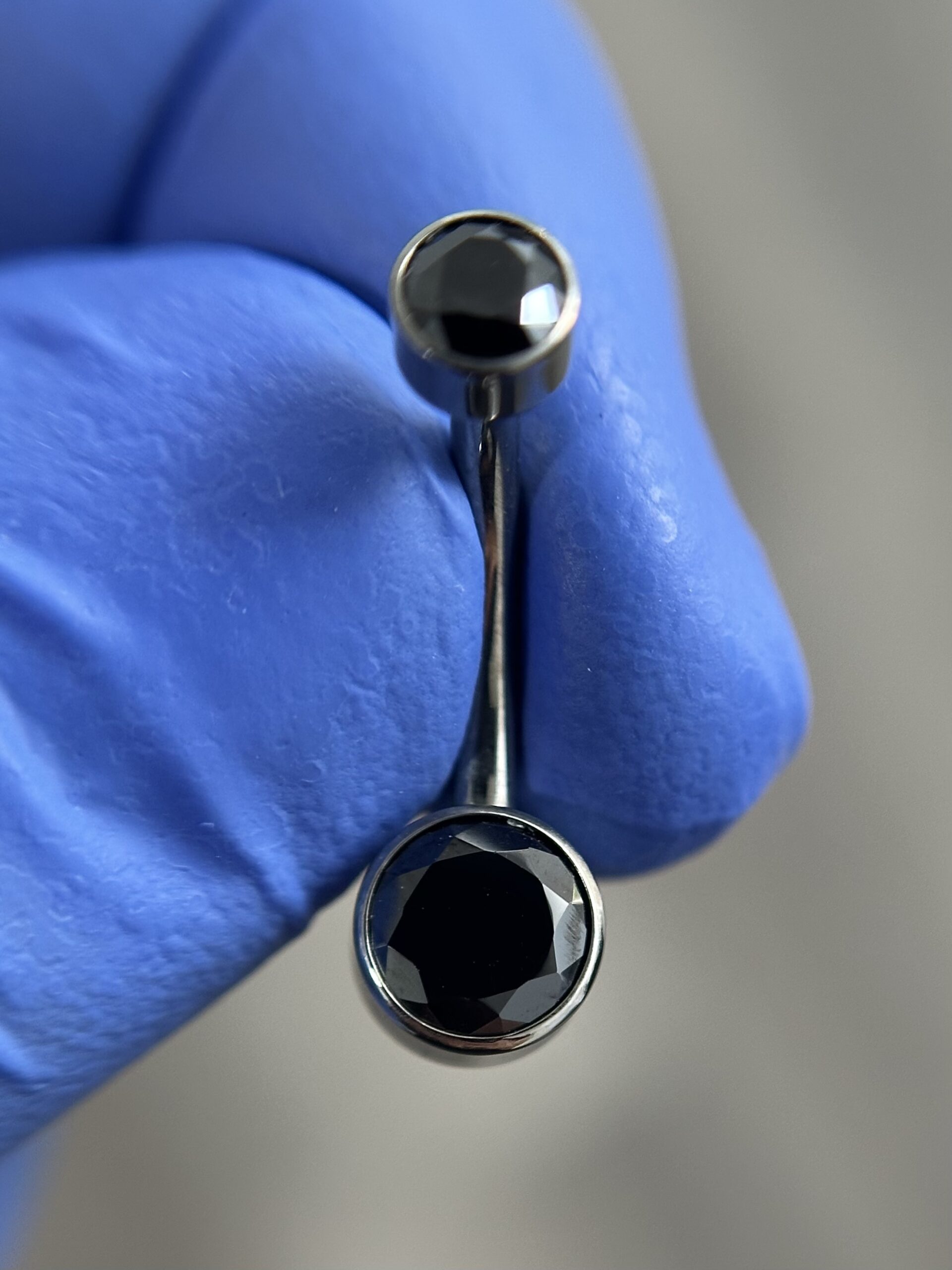 Joya Piercing Neg / En Titanio Para Ombligo