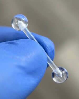 Joya Piercing ME En Plástico Para Pozón, Lengua y Tetilla