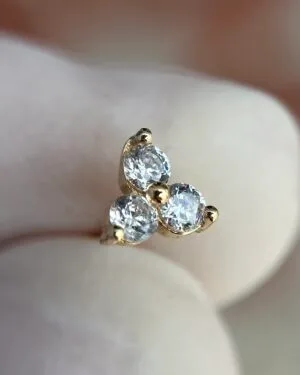 Joya Piercing Trinity Blanco