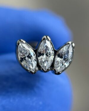 Joya Piercing Yes En titanio Para Oreja