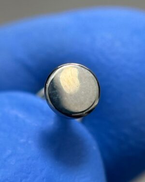 Joya Piercing Liss En titanio Para Oreja, Nariz y Boca