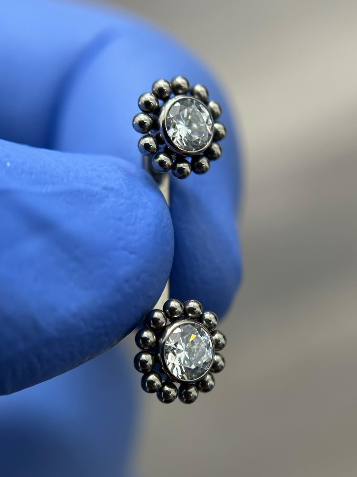 Joya Piercing Mentó En Titanio Para Surface (Pecho y Cara)
