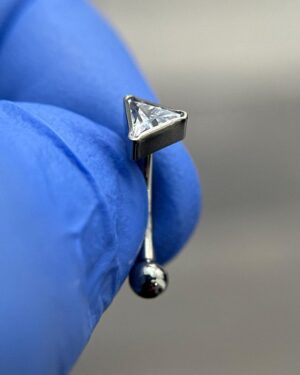 Joya Piercing Begonia / En titanio Para Oreja, Boca, Ceja y Ombligo