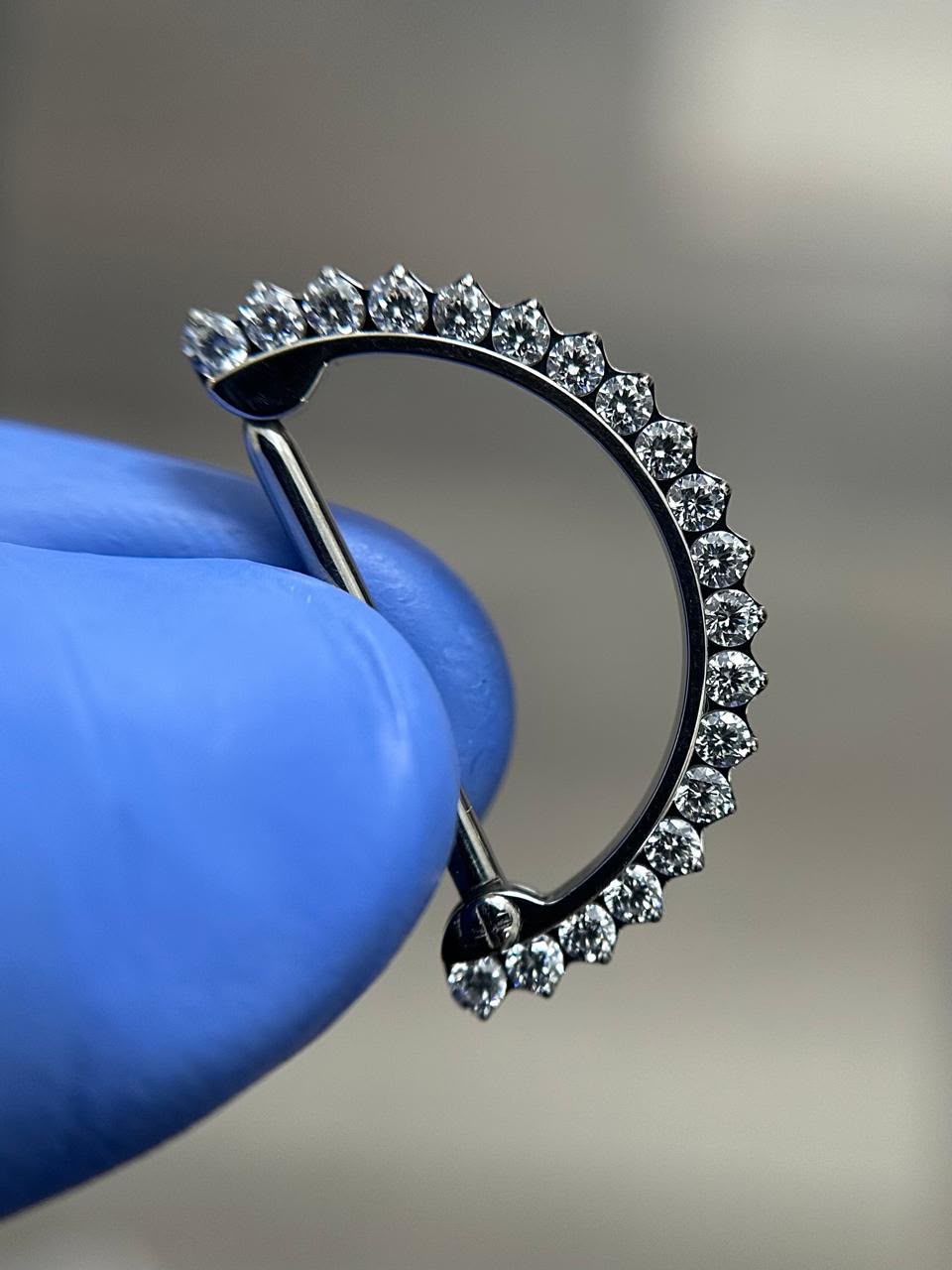 Joya Piercing Grandiosa En Titanio Para Pezón y Tetilla